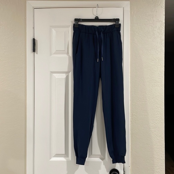 COPY - Lululemon Stretch High-Rise Jogger Full Length size 2 - Picture 4 of 5